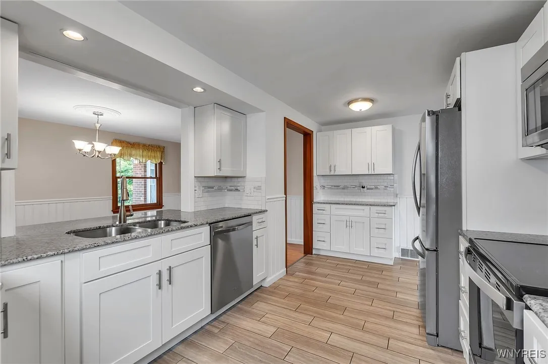 216 Coventry Road, Tonawanda, New York 14217, Tonawanda, New York 14217, 4 Bedrooms Bedrooms, 8 Rooms Rooms,2 BathroomsBathrooms,Residential,Closed,216 Coventry Road, Tonawanda, New York 14217,0,B1638157