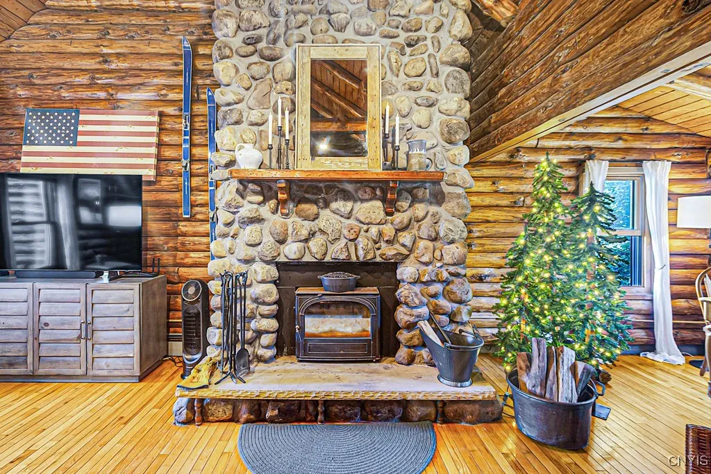 9263 Paris Hill Road, Paris, New York 13456, Paris, New York 13456, 3 Bedrooms Bedrooms, 8 Rooms Rooms,2 BathroomsBathrooms,Residential,Closed,9263 Paris Hill Road, Paris, New York 13456,0,S1637965