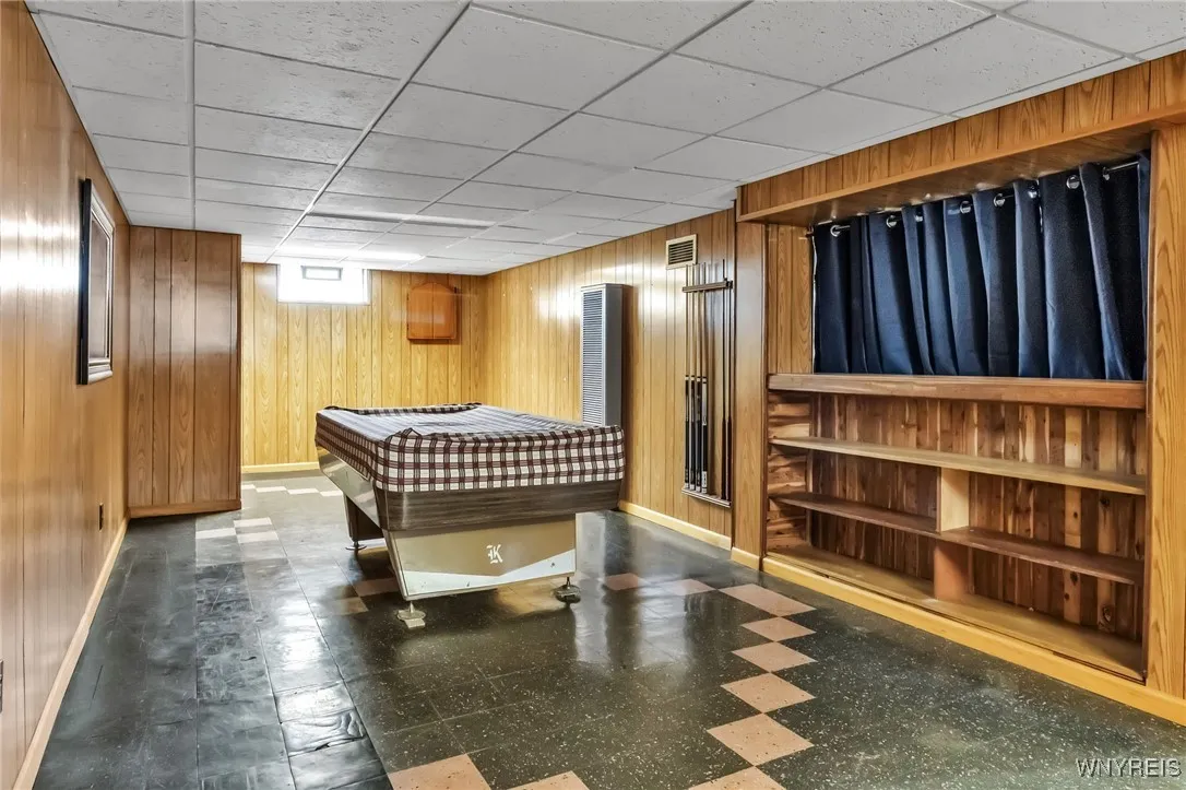152 Burmon Drive, Orchard Park, New York 14127, Orchard Park, New York 14127, 3 Bedrooms Bedrooms, 5 Rooms Rooms,1 BathroomBathrooms,Residential,For Sale,152 Burmon Drive, Orchard Park, New York 14127,0,B1637932