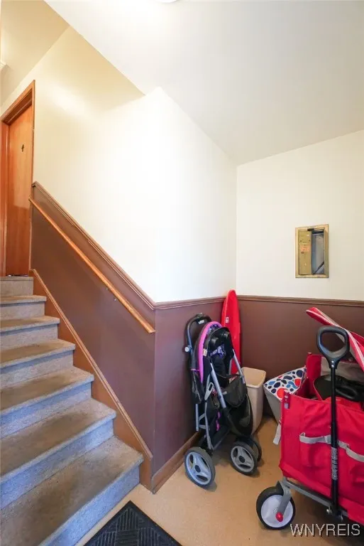 595 East Robinson Street, North Tonawanda, New Yor, North Tonawanda, New York 14120, 9 Bedrooms Bedrooms, ,4 BathroomsBathrooms,Residential,For Sale,595 East Robinson Street, North Tonawanda, New Yor,0,B1637086