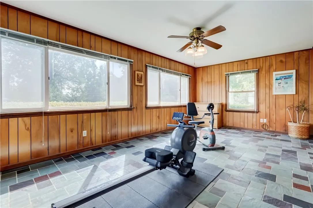 11 Van Cortland Drive, Pittsford, New York 14534, Pittsford, New York 14534, 4 Bedrooms Bedrooms, 8 Rooms Rooms,2 BathroomsBathrooms,Residential,Closed,11 Van Cortland Drive, Pittsford, New York 14534,0,R1625232