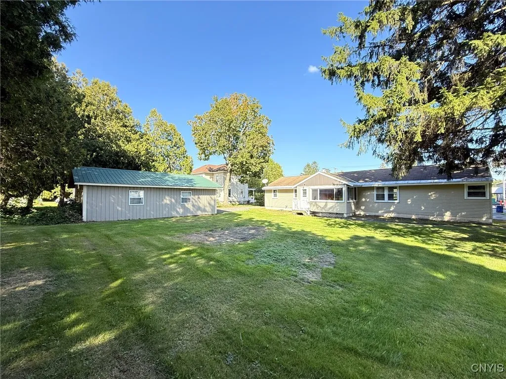 6449 Newport Road, Camillus, New York 13164, Camillus, New York 13164, 3 Bedrooms Bedrooms, 7 Rooms Rooms,1 BathroomBathrooms,Residential,Closed,6449 Newport Road, Camillus, New York 13164,0,S1638070