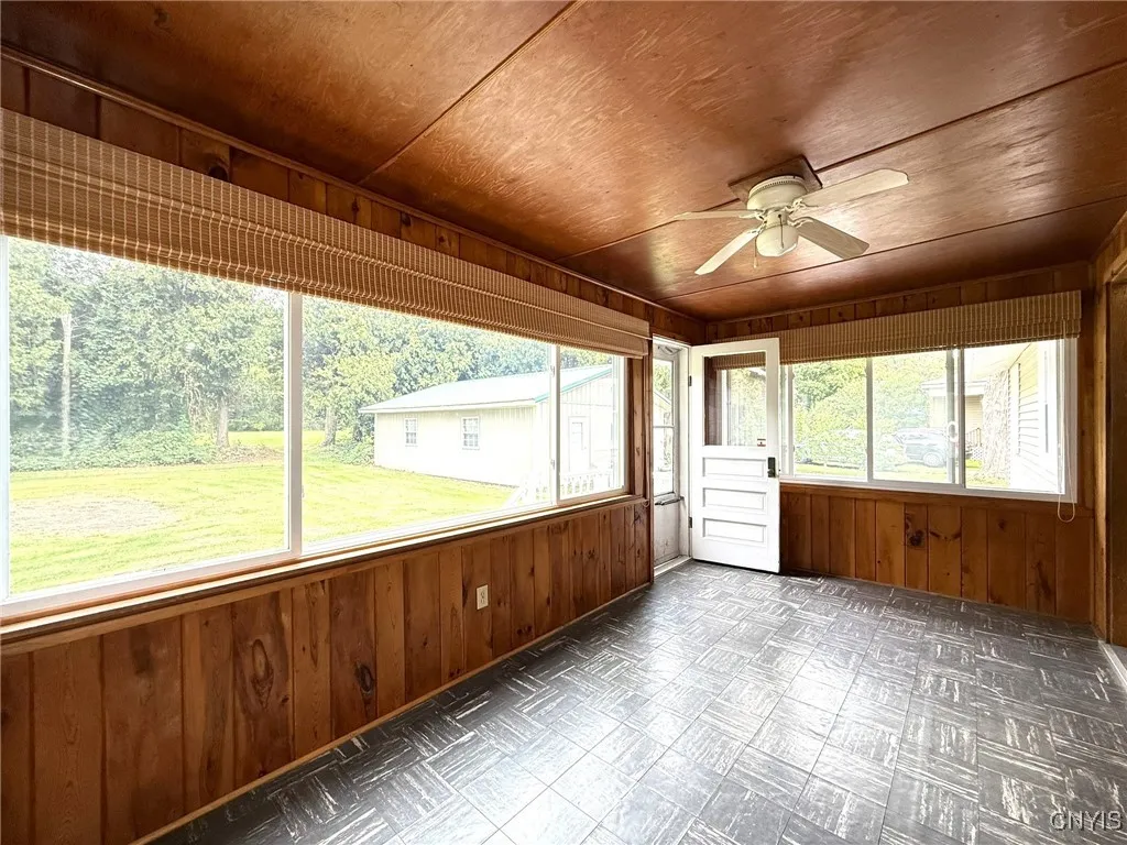 6449 Newport Road, Camillus, New York 13164, Camillus, New York 13164, 3 Bedrooms Bedrooms, 7 Rooms Rooms,1 BathroomBathrooms,Residential,Closed,6449 Newport Road, Camillus, New York 13164,0,S1638070