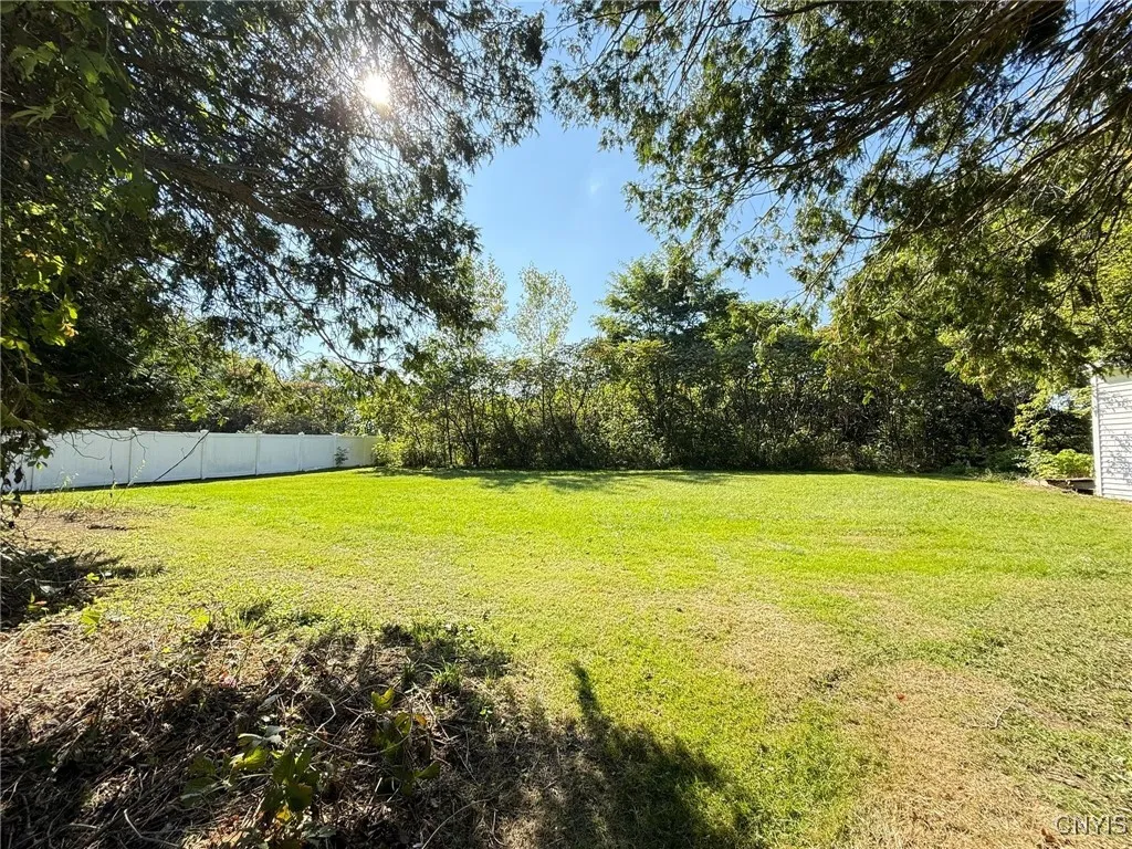 6449 Newport Road, Camillus, New York 13164, Camillus, New York 13164, 3 Bedrooms Bedrooms, 7 Rooms Rooms,1 BathroomBathrooms,Residential,Closed,6449 Newport Road, Camillus, New York 13164,0,S1638070