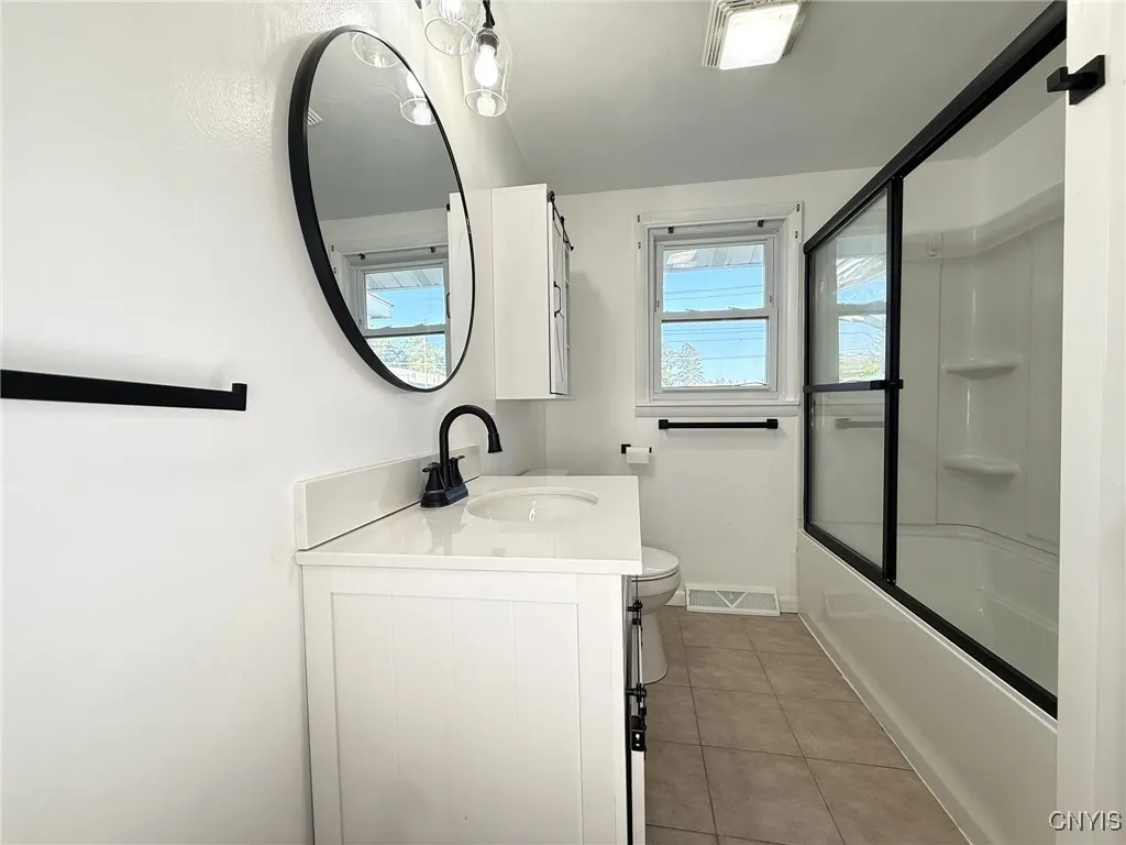 6449 Newport Road, Camillus, New York 13164, Camillus, New York 13164, 3 Bedrooms Bedrooms, 7 Rooms Rooms,1 BathroomBathrooms,Residential,Closed,6449 Newport Road, Camillus, New York 13164,0,S1638070