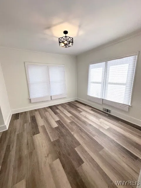 58 Montrose Avenue, Buffalo, New York 14214, Buffalo, New York 14214, 3 Bedrooms Bedrooms, 6 Rooms Rooms,1 BathroomBathrooms,Residential Lease,For Rent,58 Montrose Avenue, Buffalo, New York 14214,0,B1638105