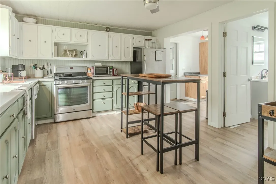 157 Boon Street, Watertown City, New York 13601, Watertown City, New York 13601, 3 Bedrooms Bedrooms, 8 Rooms Rooms,2 BathroomsBathrooms,Residential,For Sale,157 Boon Street, Watertown City, New York 13601,0,S1638241