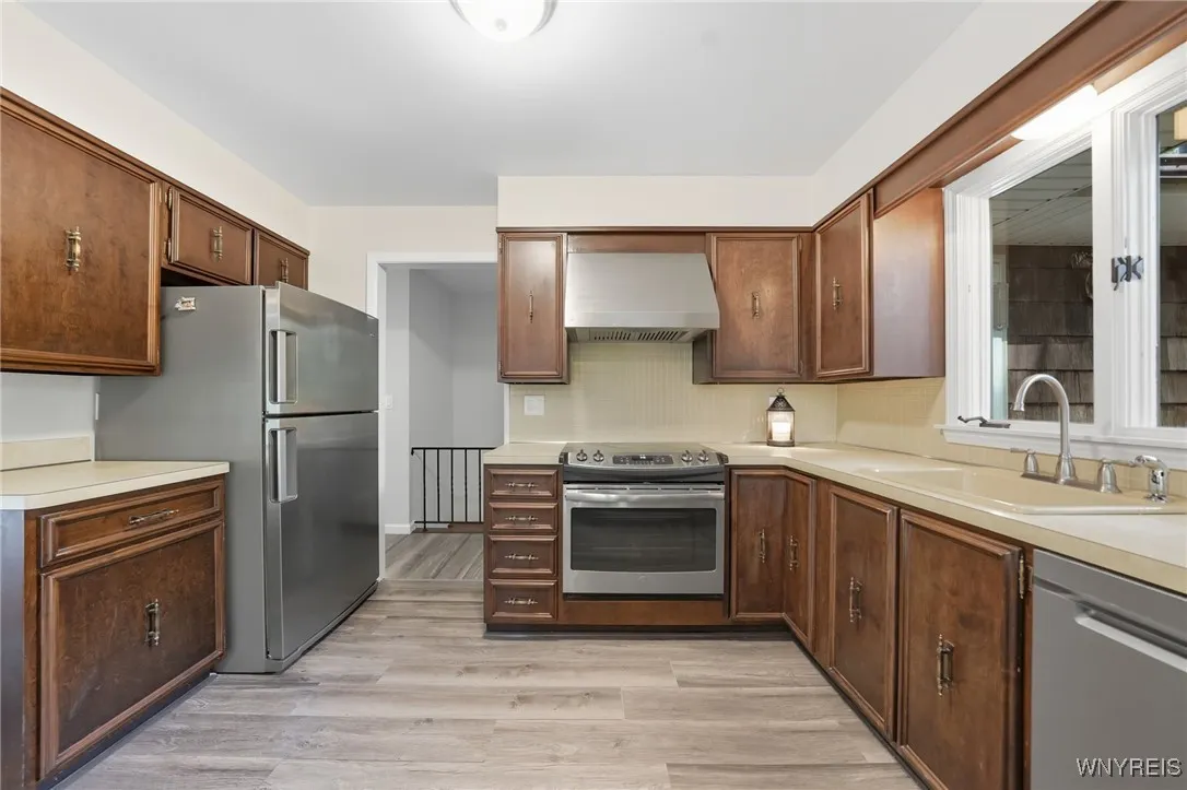 60 Highland Drive, Elma, New York 14059, Elma, New York 14059, 4 Bedrooms Bedrooms, 8 Rooms Rooms,2 BathroomsBathrooms,Residential,For Sale,60 Highland Drive, Elma, New York 14059,0,B1636993