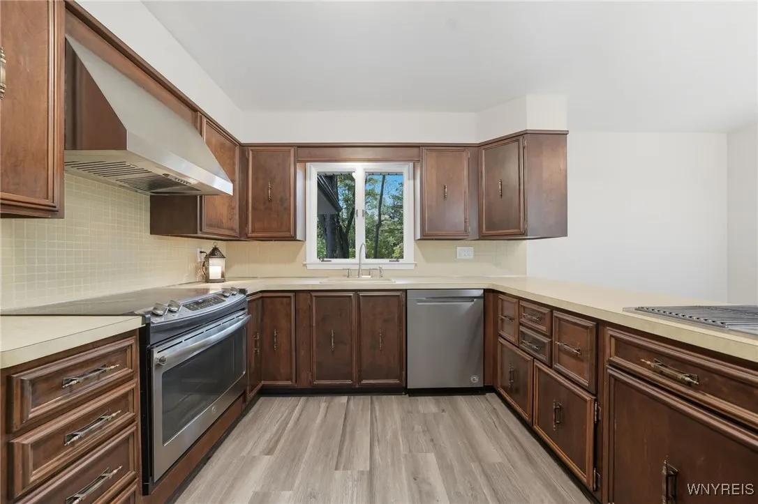60 Highland Drive, Elma, New York 14059, Elma, New York 14059, 4 Bedrooms Bedrooms, 8 Rooms Rooms,2 BathroomsBathrooms,Residential,For Sale,60 Highland Drive, Elma, New York 14059,0,B1636993