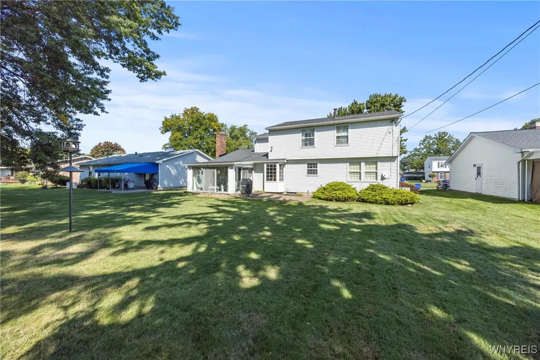 425 Woodward Crescent, West Seneca, New York 14224, West Seneca, New York 14224, 4 Bedrooms Bedrooms, 8 Rooms Rooms,2 BathroomsBathrooms,Residential,For Sale,425 Woodward Crescent, West Seneca, New York 14224,0,B1636992