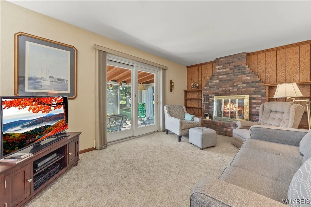 425 Woodward Crescent, West Seneca, New York 14224, West Seneca, New York 14224, 4 Bedrooms Bedrooms, 8 Rooms Rooms,2 BathroomsBathrooms,Residential,For Sale,425 Woodward Crescent, West Seneca, New York 14224,0,B1636992