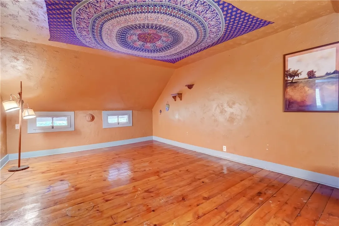 5279 Russell Road, Marion, New York 14505, Marion, New York 14505, 2 Bedrooms Bedrooms, 7 Rooms Rooms,1 BathroomBathrooms,Residential,For Sale,5279 Russell Road, Marion, New York 14505,0,R1637150