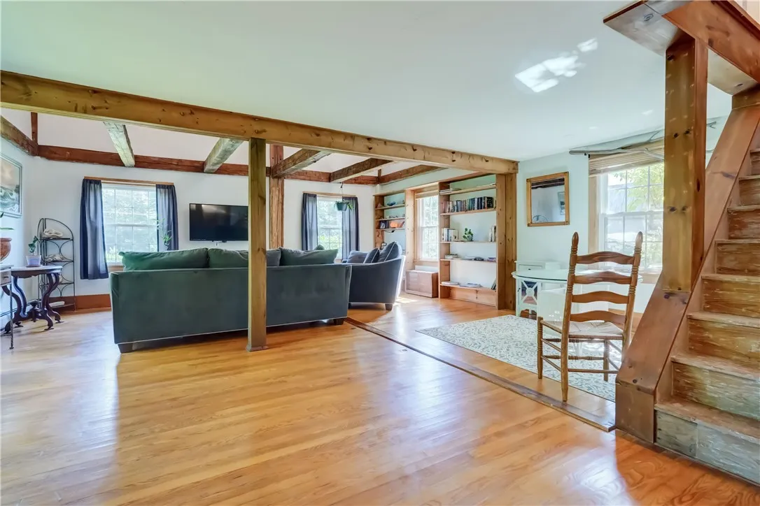 5279 Russell Road, Marion, New York 14505, Marion, New York 14505, 2 Bedrooms Bedrooms, 7 Rooms Rooms,1 BathroomBathrooms,Residential,For Sale,5279 Russell Road, Marion, New York 14505,0,R1637150