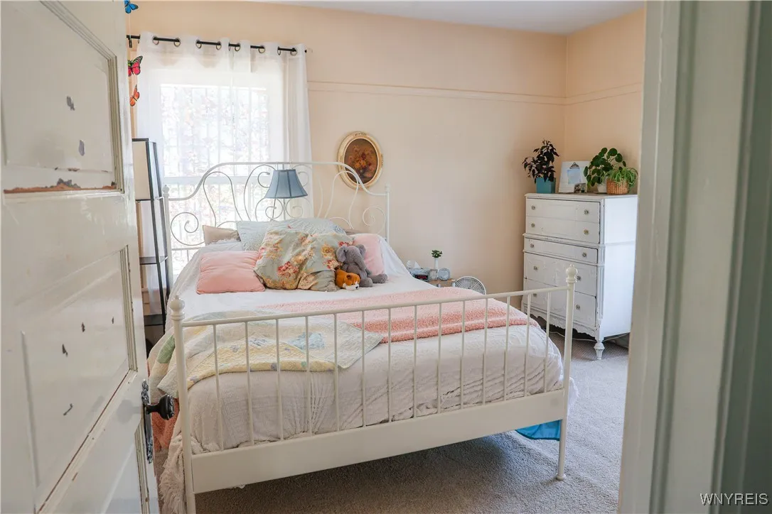 21 Dudley Avenue, Hamburg, New York 14075, Hamburg, New York 14075, 3 Bedrooms Bedrooms, 9 Rooms Rooms,1 BathroomBathrooms,Residential,For Sale,21 Dudley Avenue, Hamburg, New York 14075,0,B1638035