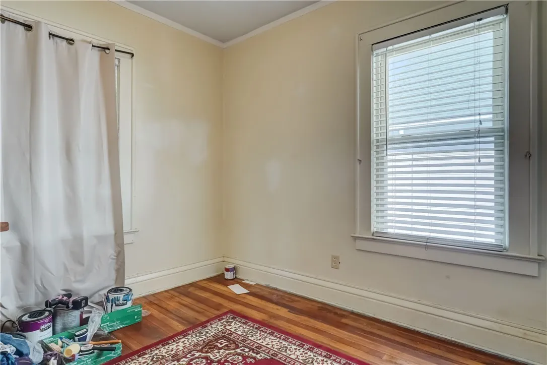 24 Whittier Park, Rochester, New York 14621, Rochester, New York 14621, 2 Bedrooms Bedrooms, 5 Rooms Rooms,1 BathroomBathrooms,Residential,For Sale,24 Whittier Park, Rochester, New York 14621,0,R1638000