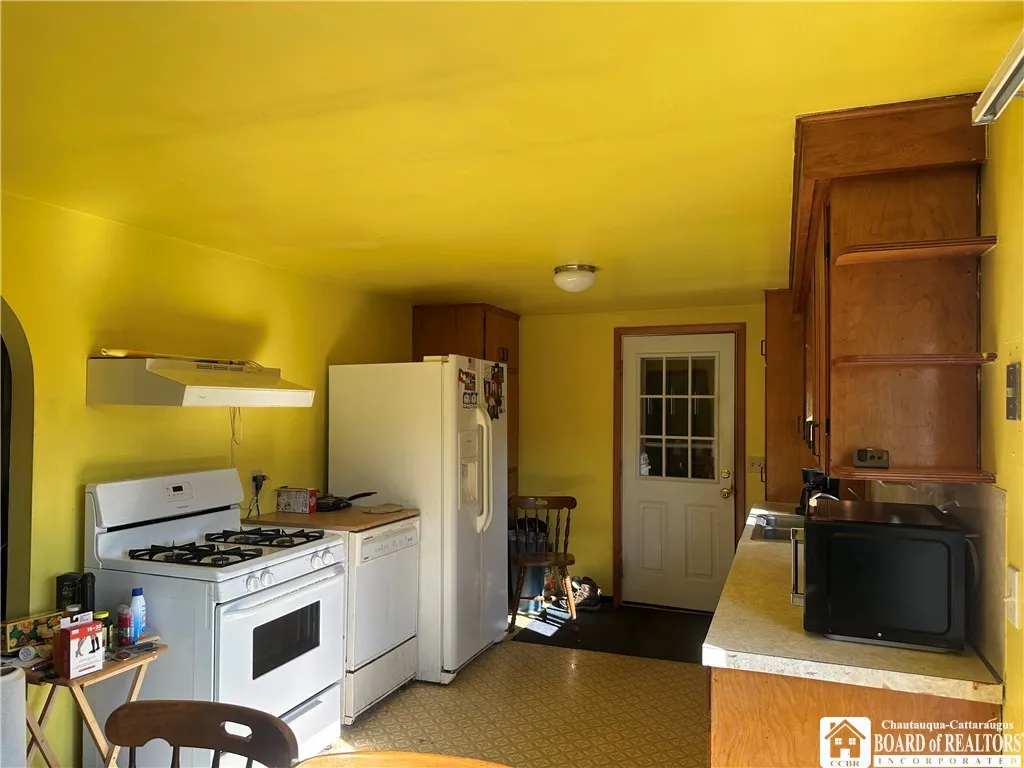 363 North Central Avenue, Concord, New York 14141, Concord, New York 14141, 3 Bedrooms Bedrooms, 6 Rooms Rooms,1 BathroomBathrooms,Residential,For Sale,363 North Central Avenue, Concord, New York 14141,0,R1638047