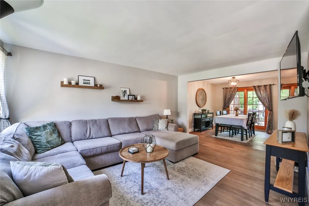 247 Rosedale Boulevard, Amherst, New York 14226, Amherst, New York 14226, 3 Bedrooms Bedrooms, 8 Rooms Rooms,1 BathroomBathrooms,Residential,For Sale,247 Rosedale Boulevard, Amherst, New York 14226,0,B1638356