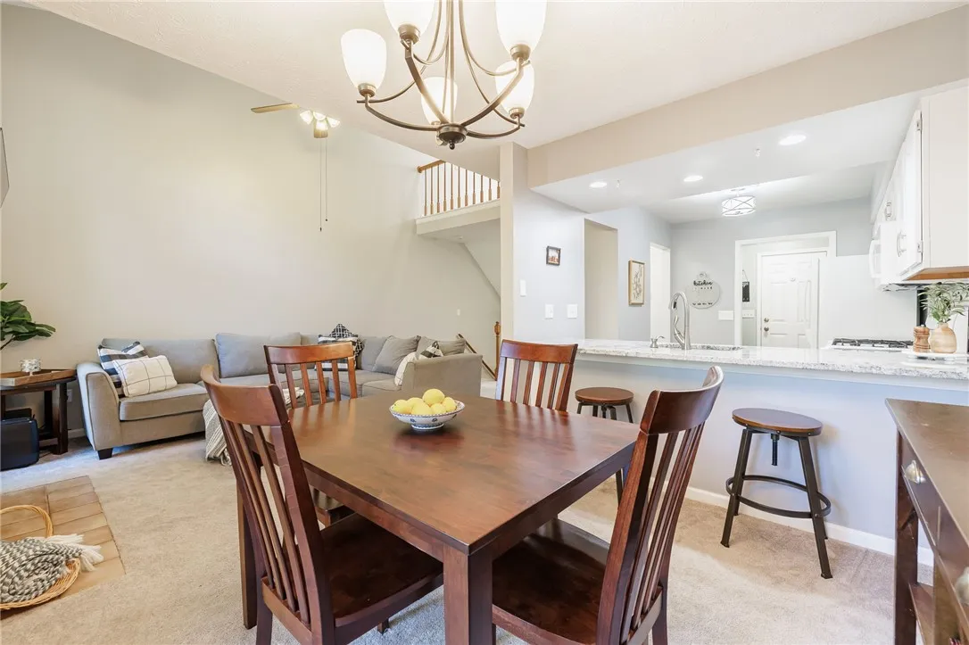 24 Montpelier Circle, Brighton, New York 14618, Brighton, New York 14618, 2 Bedrooms Bedrooms, 5 Rooms Rooms,1 BathroomBathrooms,Residential,For Sale,24 Montpelier Circle, Brighton, New York 14618,0,R1638301
