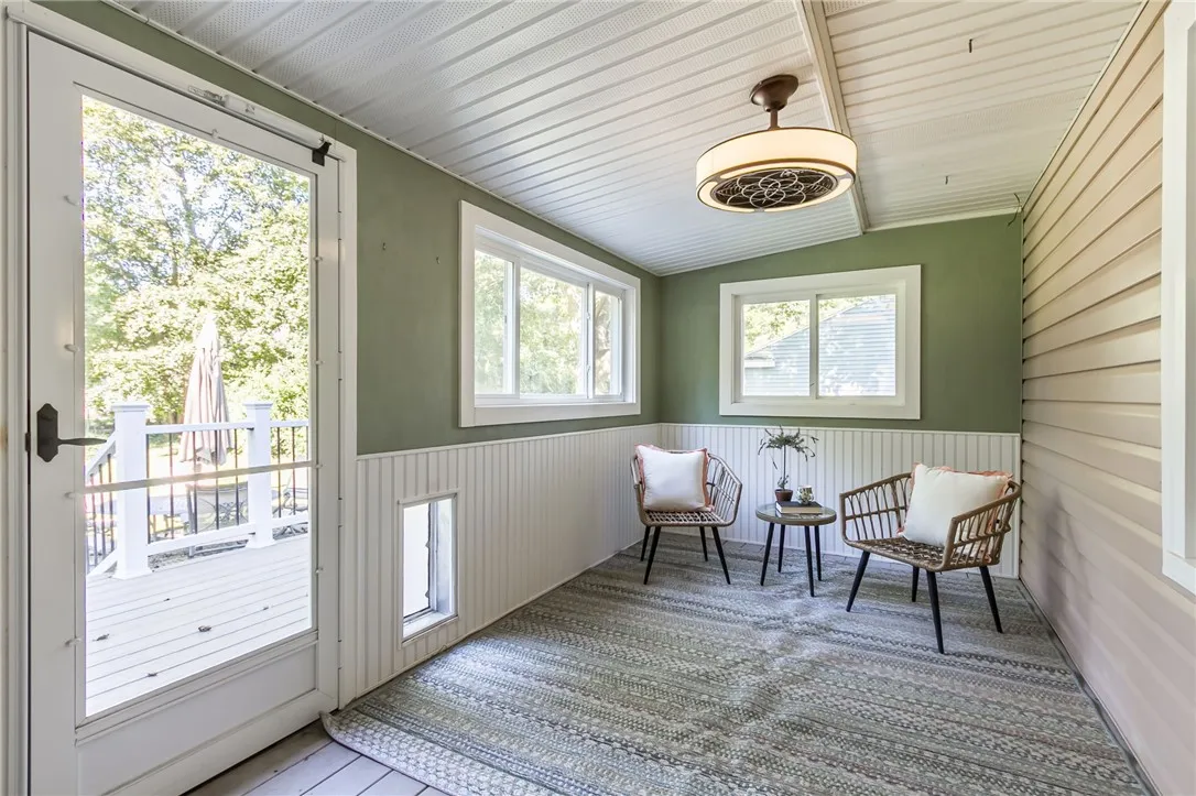 40 Overbrook Road, Pittsford, New York 14618, Pittsford, New York 14618, 3 Bedrooms Bedrooms, 8 Rooms Rooms,2 BathroomsBathrooms,Residential,For Sale,40 Overbrook Road, Pittsford, New York 14618,0,R1637988