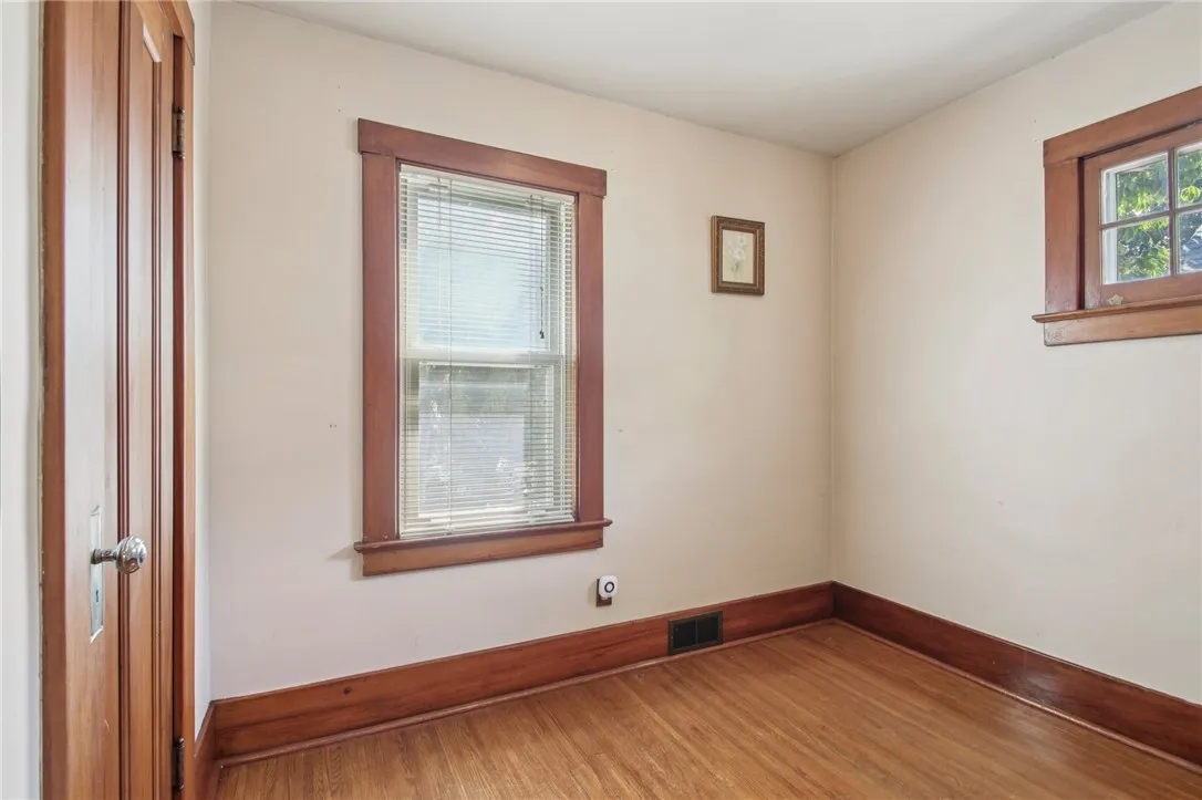 50 Brookfield Road, Rochester, New York 14610, Rochester, New York 14610, 3 Bedrooms Bedrooms, 7 Rooms Rooms,1 BathroomBathrooms,Residential,For Sale,50 Brookfield Road, Rochester, New York 14610,0,R1634865
