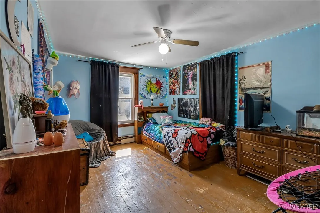 463 East Center Street, Ridgeway, New York 14103, Ridgeway, New York 14103, 4 Bedrooms Bedrooms, 8 Rooms Rooms,2 BathroomsBathrooms,Residential,For Sale,463 East Center Street, Ridgeway, New York 14103,0,B1637527