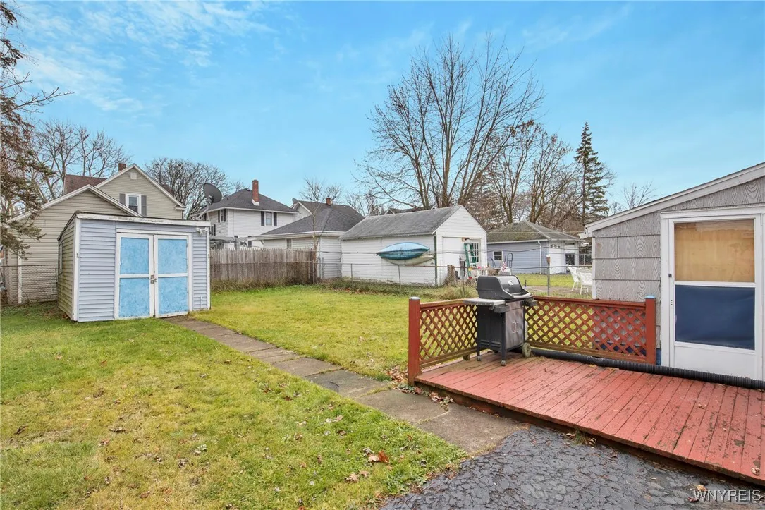 257 Fredericka Street, North Tonawanda, New York 1, North Tonawanda, New York 14120, 2 Bedrooms Bedrooms, 6 Rooms Rooms,1 BathroomBathrooms,Residential,Closed,257 Fredericka Street, North Tonawanda, New York 1,0,B1597555