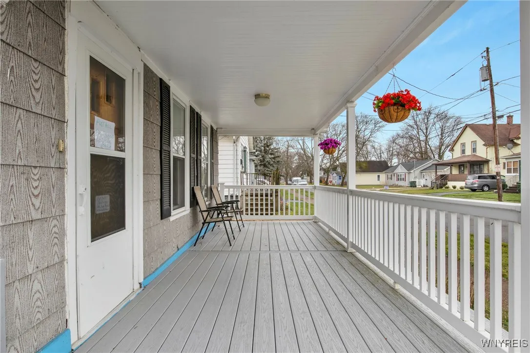 257 Fredericka Street, North Tonawanda, New York 1, North Tonawanda, New York 14120, 2 Bedrooms Bedrooms, 6 Rooms Rooms,1 BathroomBathrooms,Residential,Closed,257 Fredericka Street, North Tonawanda, New York 1,0,B1597555