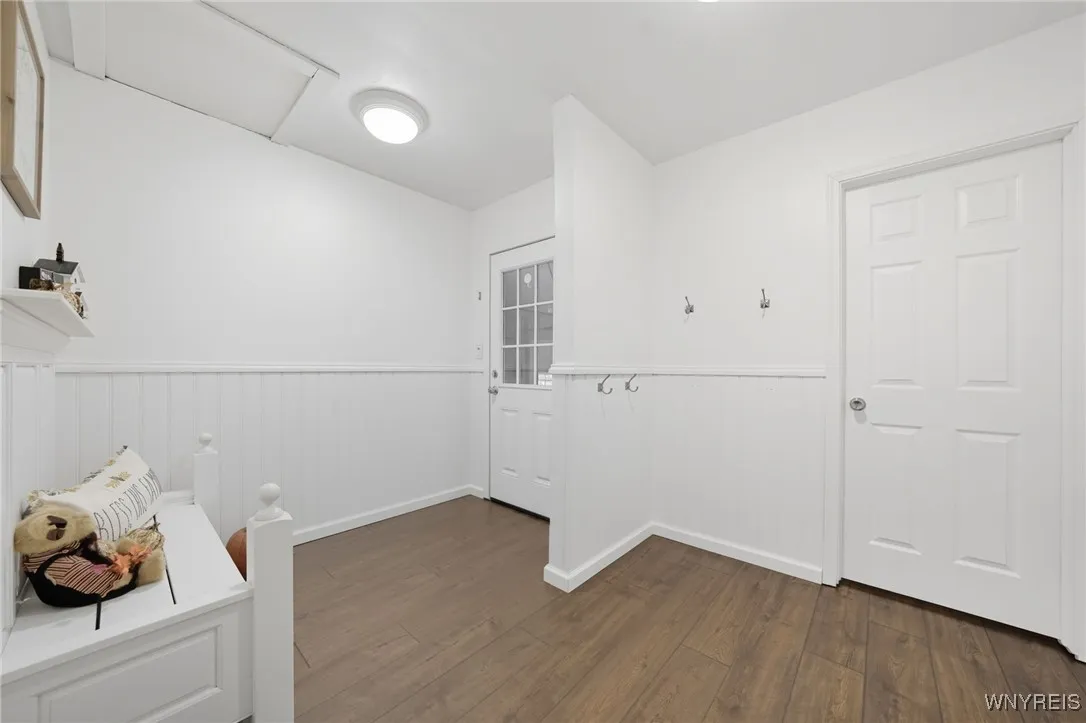 1794 Arlington Drive, Alden, New York 14004, Alden, New York 14004, 3 Bedrooms Bedrooms, 6 Rooms Rooms,1 BathroomBathrooms,Residential,For Sale,1794 Arlington Drive, Alden, New York 14004,0,B1637744
