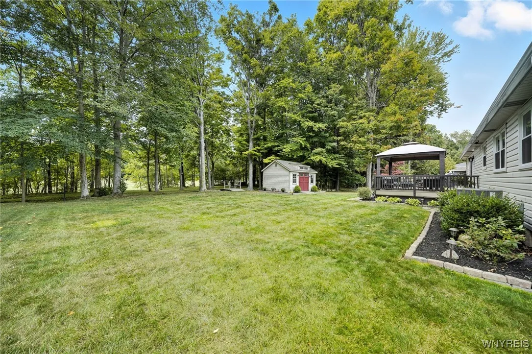 1794 Arlington Drive, Alden, New York 14004, Alden, New York 14004, 3 Bedrooms Bedrooms, 6 Rooms Rooms,1 BathroomBathrooms,Residential,For Sale,1794 Arlington Drive, Alden, New York 14004,0,B1637744