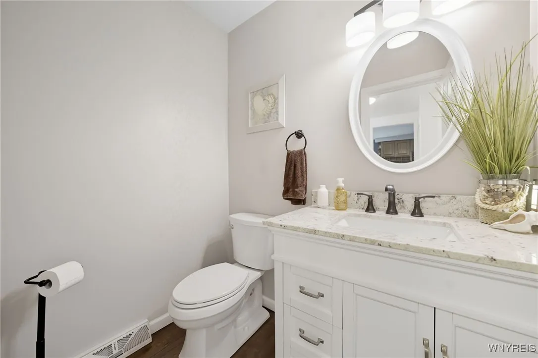 1794 Arlington Drive, Alden, New York 14004, Alden, New York 14004, 3 Bedrooms Bedrooms, 6 Rooms Rooms,1 BathroomBathrooms,Residential,For Sale,1794 Arlington Drive, Alden, New York 14004,0,B1637744