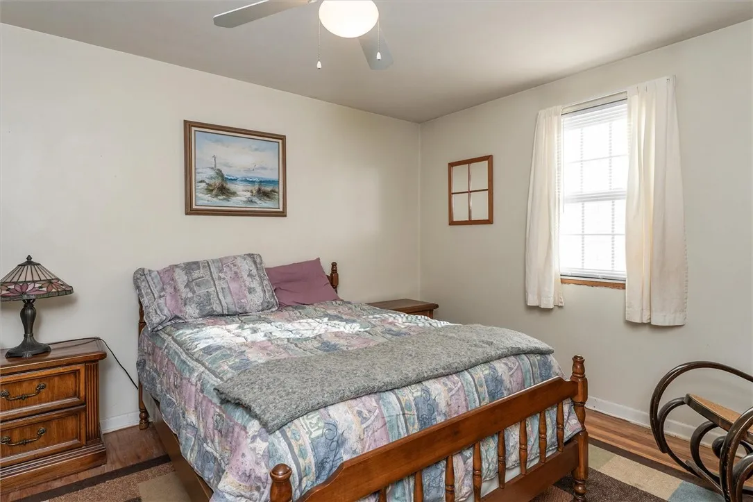 189 Fielding Road, Greece, New York 14626, Greece, New York 14626, 4 Bedrooms Bedrooms, 7 Rooms Rooms,1 BathroomBathrooms,Residential,Closed,189 Fielding Road, Greece, New York 14626,0,R1638361