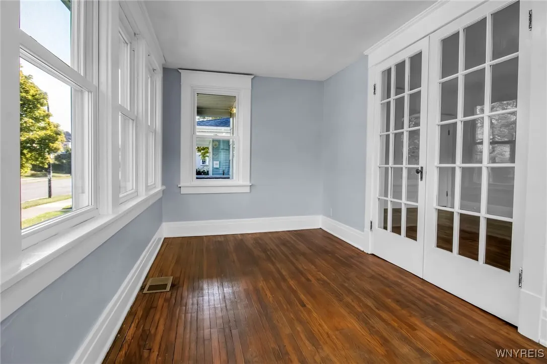 175 Tacoma Avenue, Buffalo, New York 14216, Buffalo, New York 14216, 6 Bedrooms Bedrooms, ,2 BathroomsBathrooms,Residential,For Sale,175 Tacoma Avenue, Buffalo, New York 14216,0,B1638242