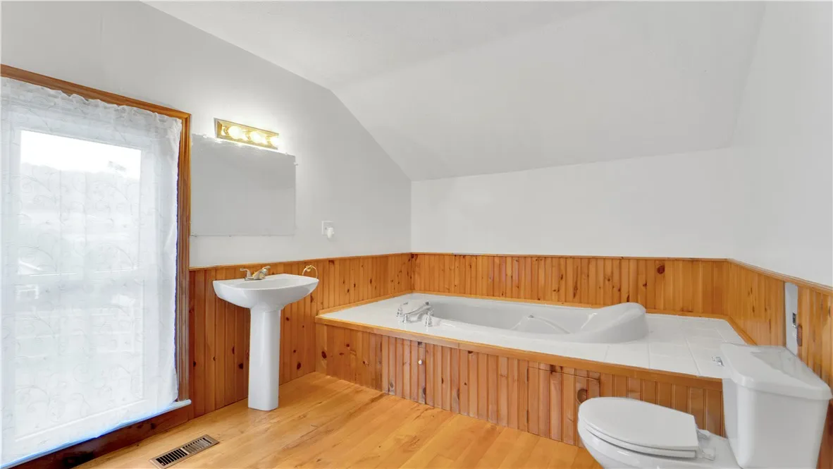 316 Gray Road, Middlesex, New York 14544, Middlesex, New York 14544, 4 Bedrooms Bedrooms, 12 Rooms Rooms,2 BathroomsBathrooms,Residential,For Sale,316 Gray Road, Middlesex, New York 14544,0,R1638285