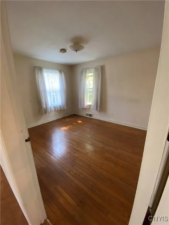 6 Hilltop, New Hartford, New York 13413, New Hartford, New York 13413, 2 Bedrooms Bedrooms, 6 Rooms Rooms,1 BathroomBathrooms,Residential,For Sale,6 Hilltop, New Hartford, New York 13413,0,S1638404