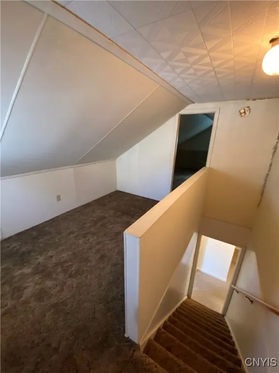 6 Hilltop, New Hartford, New York 13413, New Hartford, New York 13413, 2 Bedrooms Bedrooms, 6 Rooms Rooms,1 BathroomBathrooms,Residential,For Sale,6 Hilltop, New Hartford, New York 13413,0,S1638404