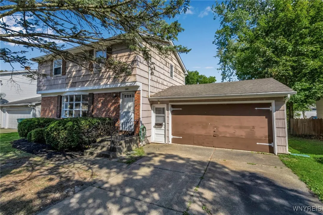 1399 Doebler Drive, North Tonawanda, New York 1412, North Tonawanda, New York 14120, 3 Bedrooms Bedrooms, 7 Rooms Rooms,1 BathroomBathrooms,Residential,For Sale,1399 Doebler Drive, North Tonawanda, New York 1412,0,B1638041