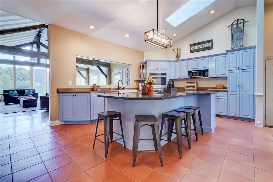 38 Taylor Road, Mendon, New York 14472, Mendon, New York 14472, 5 Bedrooms Bedrooms, 10 Rooms Rooms,3 BathroomsBathrooms,Residential,For Sale,38 Taylor Road, Mendon, New York 14472,0,R1636400