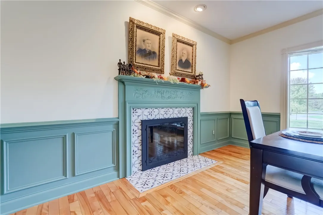 38 Taylor Road, Mendon, New York 14472, Mendon, New York 14472, 5 Bedrooms Bedrooms, 10 Rooms Rooms,3 BathroomsBathrooms,Residential,For Sale,38 Taylor Road, Mendon, New York 14472,0,R1636400