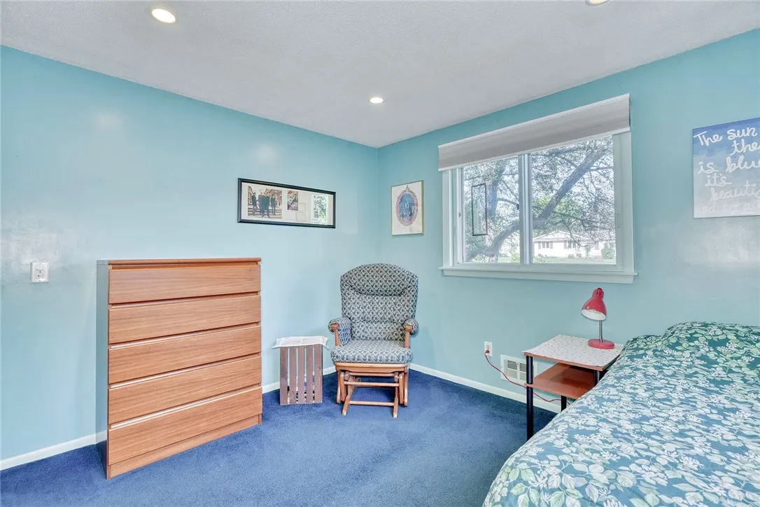 68 Kensington Court, Greece, New York 14612, Greece, New York 14612, 3 Bedrooms Bedrooms, 7 Rooms Rooms,2 BathroomsBathrooms,Residential,For Sale,68 Kensington Court, Greece, New York 14612,0,R1634964