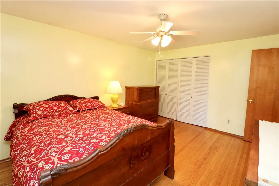 1289 West Avenue, Parma, New York 14468, Parma, New York 14468, 3 Bedrooms Bedrooms, 7 Rooms Rooms,2 BathroomsBathrooms,Residential,For Sale,1289 West Avenue, Parma, New York 14468,0,R1637736