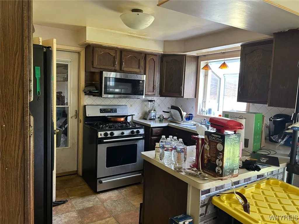 58 Matilda Street, Gates, New York 14606, Gates, New York 14606, 5 Bedrooms Bedrooms, 8 Rooms Rooms,2 BathroomsBathrooms,Residential,For Sale,58 Matilda Street, Gates, New York 14606,0,B1638407