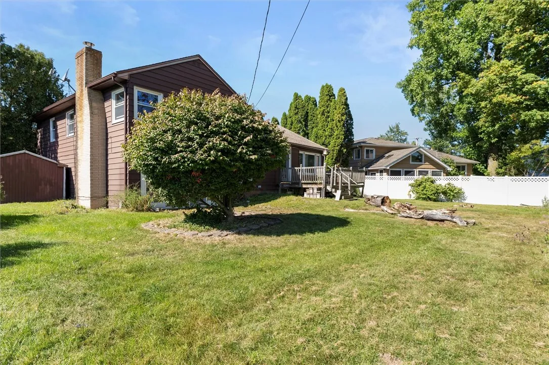 492 Bay View Road, Irondequoit, New York 14609, Irondequoit, New York 14609, 3 Bedrooms Bedrooms, 7 Rooms Rooms,1 BathroomBathrooms,Residential,For Sale,492 Bay View Road, Irondequoit, New York 14609,0,R1638341