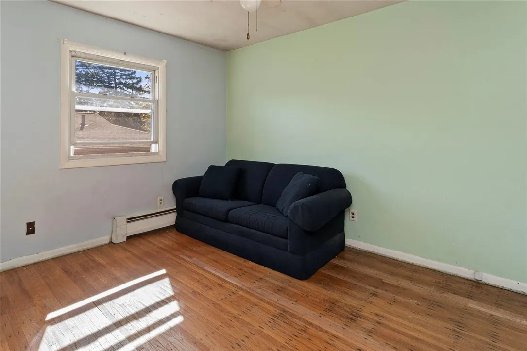 492 Bay View Road, Irondequoit, New York 14609, Irondequoit, New York 14609, 3 Bedrooms Bedrooms, 7 Rooms Rooms,1 BathroomBathrooms,Residential,For Sale,492 Bay View Road, Irondequoit, New York 14609,0,R1638341
