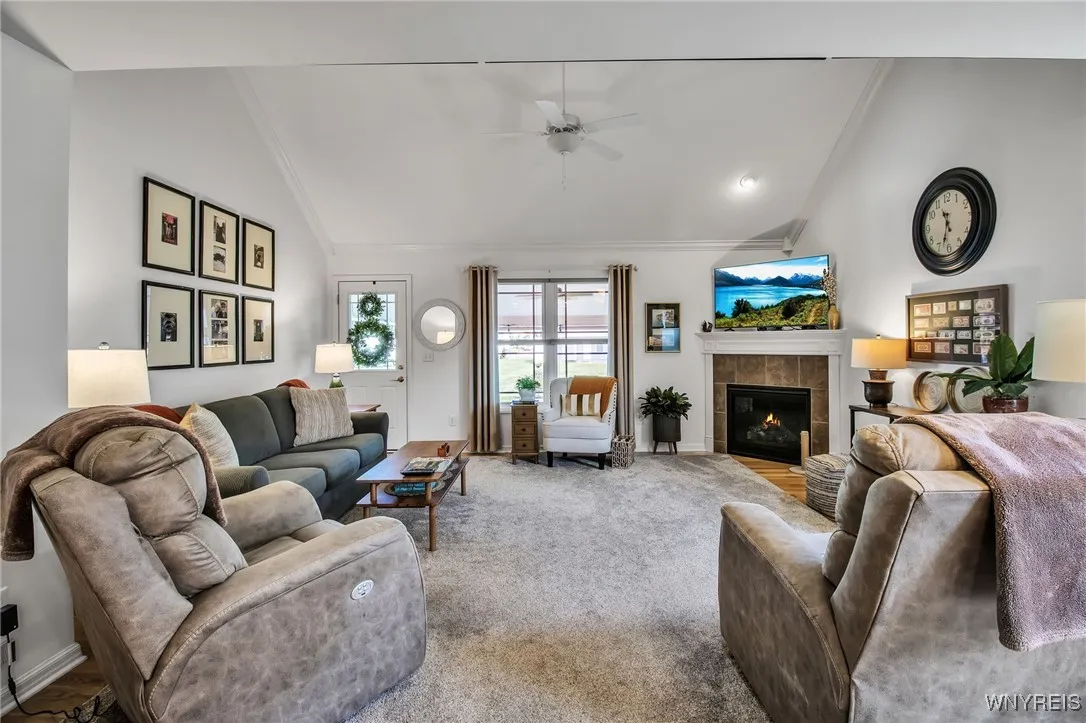 4684 Mosey Lane, Hamburg, New York 14219, Hamburg, New York 14219, 3 Bedrooms Bedrooms, 10 Rooms Rooms,3 BathroomsBathrooms,Residential,For Sale,4684 Mosey Lane, Hamburg, New York 14219,0,B1638400