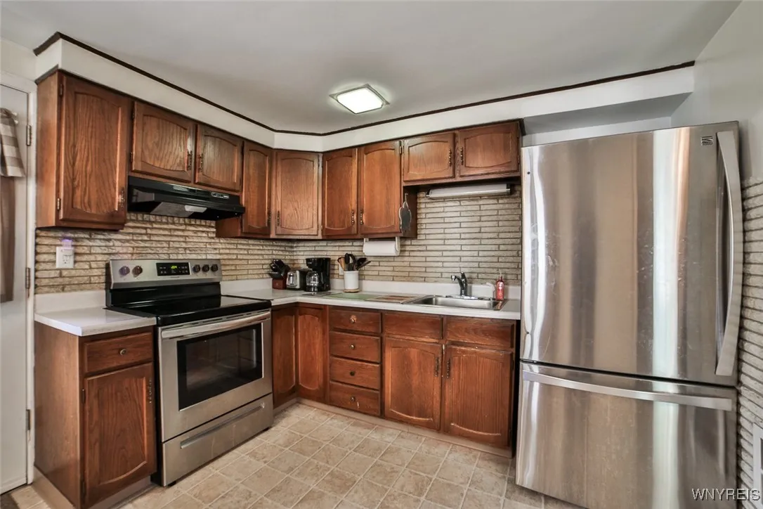 241 Fancher Avenue, Tonawanda, New York 14223, Tonawanda, New York 14223, 3 Bedrooms Bedrooms, 5 Rooms Rooms,1 BathroomBathrooms,Residential,For Sale,241 Fancher Avenue, Tonawanda, New York 14223,0,B1636926