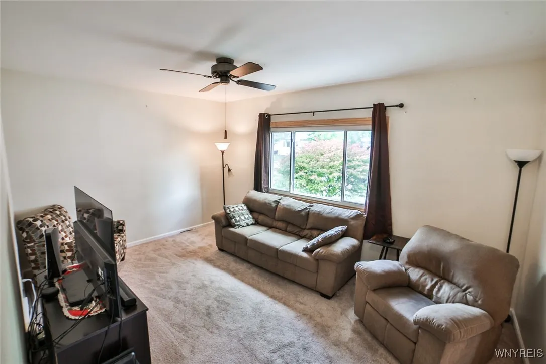 241 Fancher Avenue, Tonawanda, New York 14223, Tonawanda, New York 14223, 3 Bedrooms Bedrooms, 5 Rooms Rooms,1 BathroomBathrooms,Residential,For Sale,241 Fancher Avenue, Tonawanda, New York 14223,0,B1636926