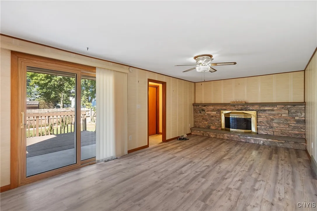 4960 Harvest Lane, Clay, New York 13088, Clay, New York 13088, 3 Bedrooms Bedrooms, 8 Rooms Rooms,2 BathroomsBathrooms,Residential,For Sale,4960 Harvest Lane, Clay, New York 13088,0,S1637395