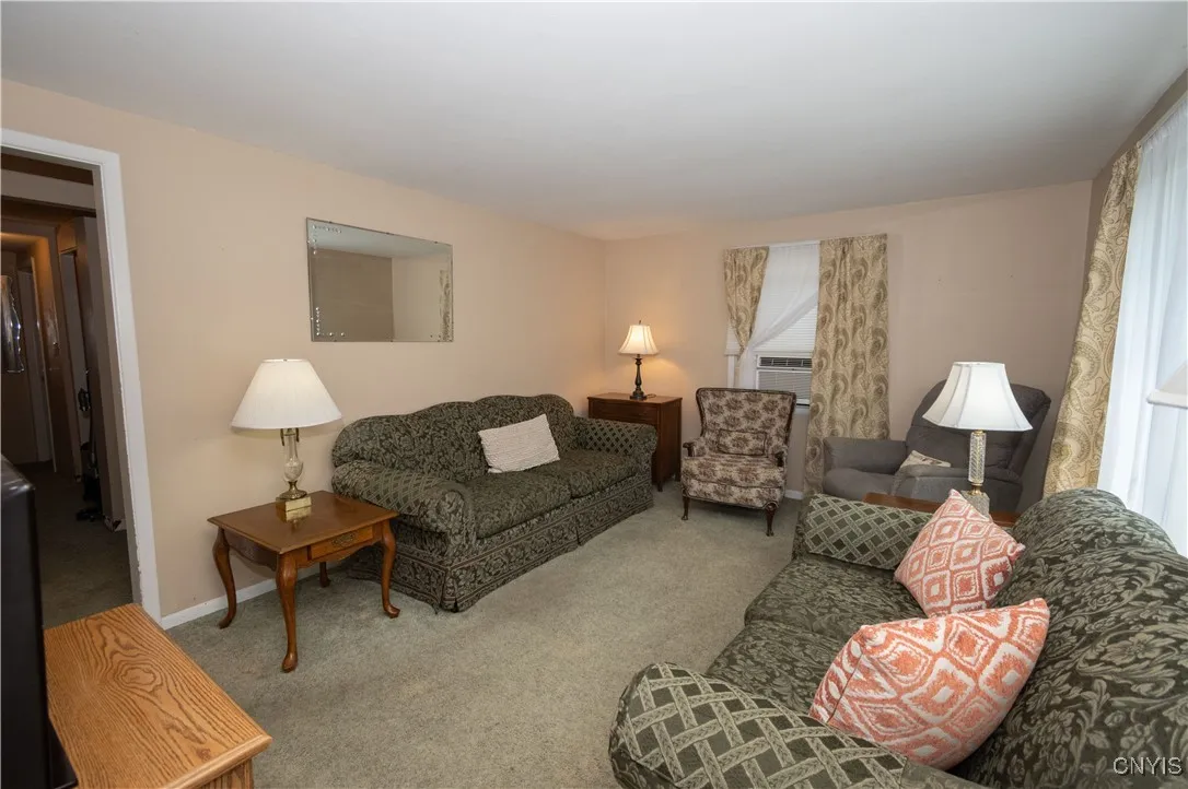 138 Merrell Road, Syracuse, New York 13219, Syracuse, New York 13219, 4 Bedrooms Bedrooms, 5 Rooms Rooms,1 BathroomBathrooms,Residential,For Sale,138 Merrell Road, Syracuse, New York 13219,0,S1638169