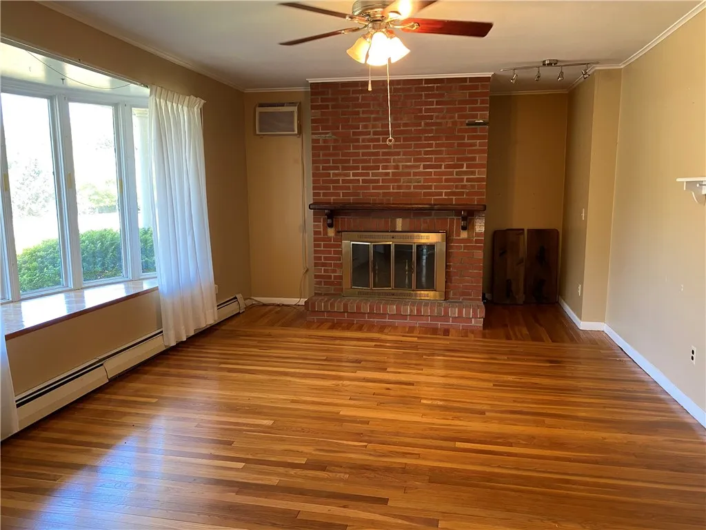 8605 State Route 21, Naples, New York 14512, Naples, New York 14512, 4 Bedrooms Bedrooms, 12 Rooms Rooms,3 BathroomsBathrooms,Residential,Closed,8605 State Route 21, Naples, New York 14512,0,R1638045