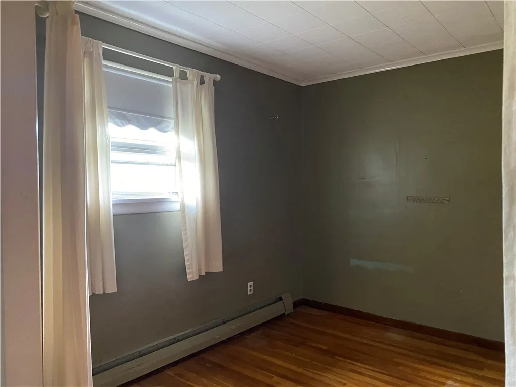 8605 State Route 21, Naples, New York 14512, Naples, New York 14512, 4 Bedrooms Bedrooms, 12 Rooms Rooms,3 BathroomsBathrooms,Residential,Closed,8605 State Route 21, Naples, New York 14512,0,R1638045